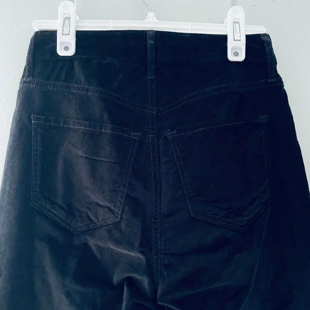 NWT Old Navy Higher High-Waisted Black Velvet Flare Pants / 0 - Picture 4 of 6